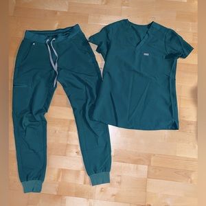 Figs scrubs set XS